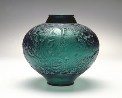 「アラス」、エメラルドグリーンの花瓶、1924年（ガラス） 作： Rene Jules Lalique